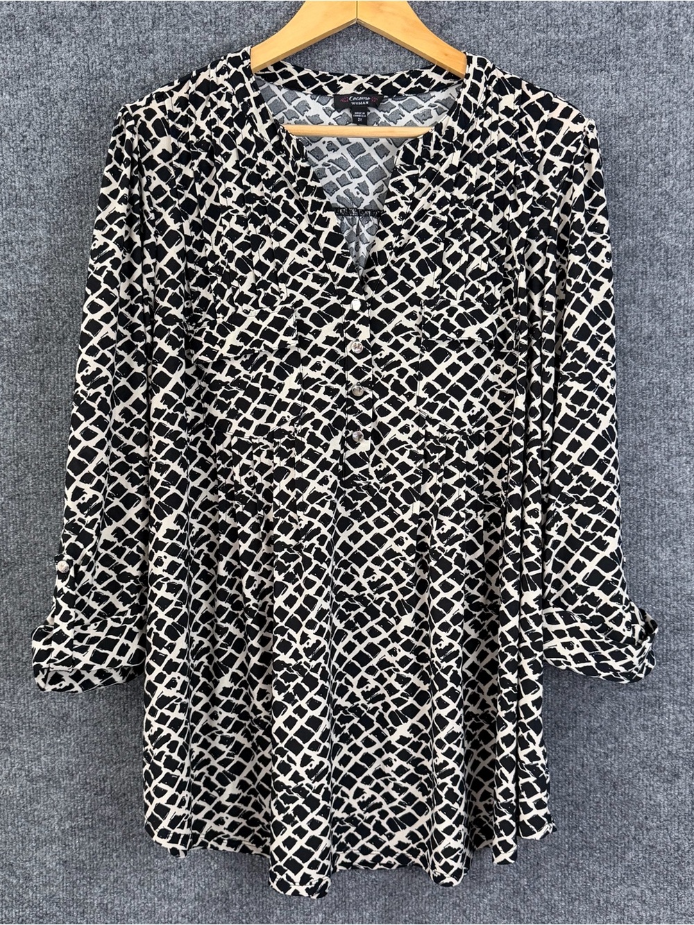 Cocomo Womens 2X Top 3/4 Sleeve Black Tan V Neck Office Casual Stretch Comfort